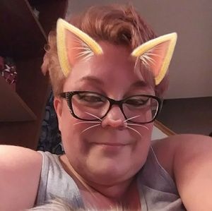 Meet your Posher, Charmagne